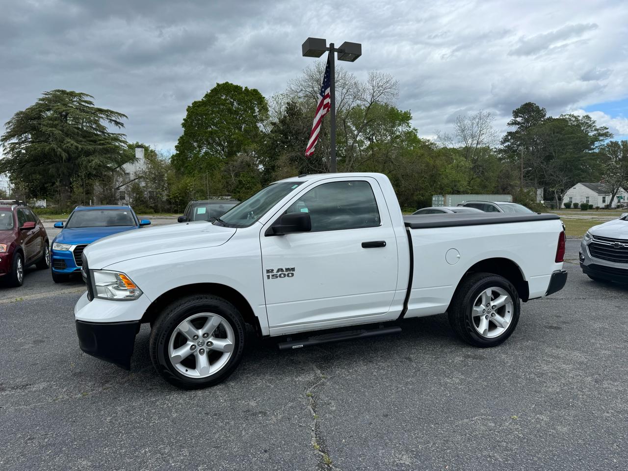 RAM 1500 2WD Reg Cab 120.5" Tradesman 2013