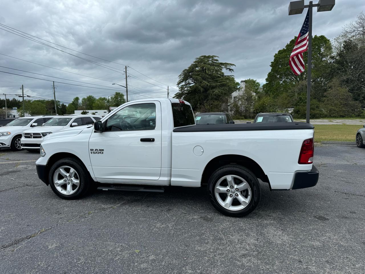 RAM 1500 2WD Reg Cab 120.5" Tradesman 2013