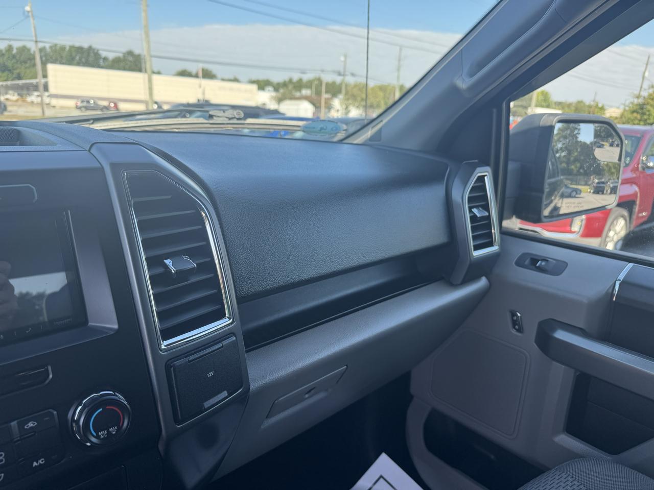 Ford F-150 XLT 4WD SuperCrew 5.5' Box 2017