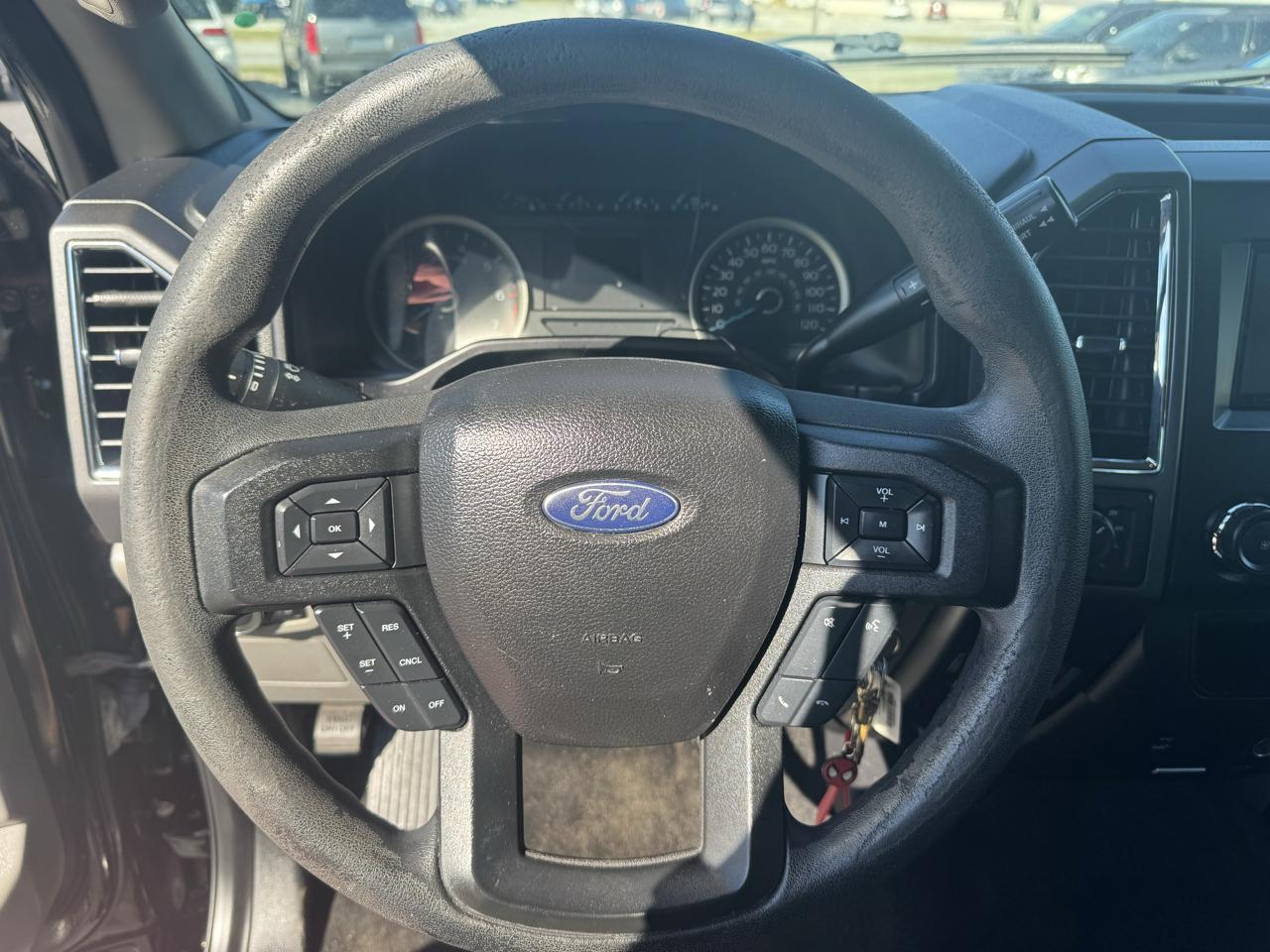 Ford F-150 XLT 4WD SuperCrew 5.5' Box 2017