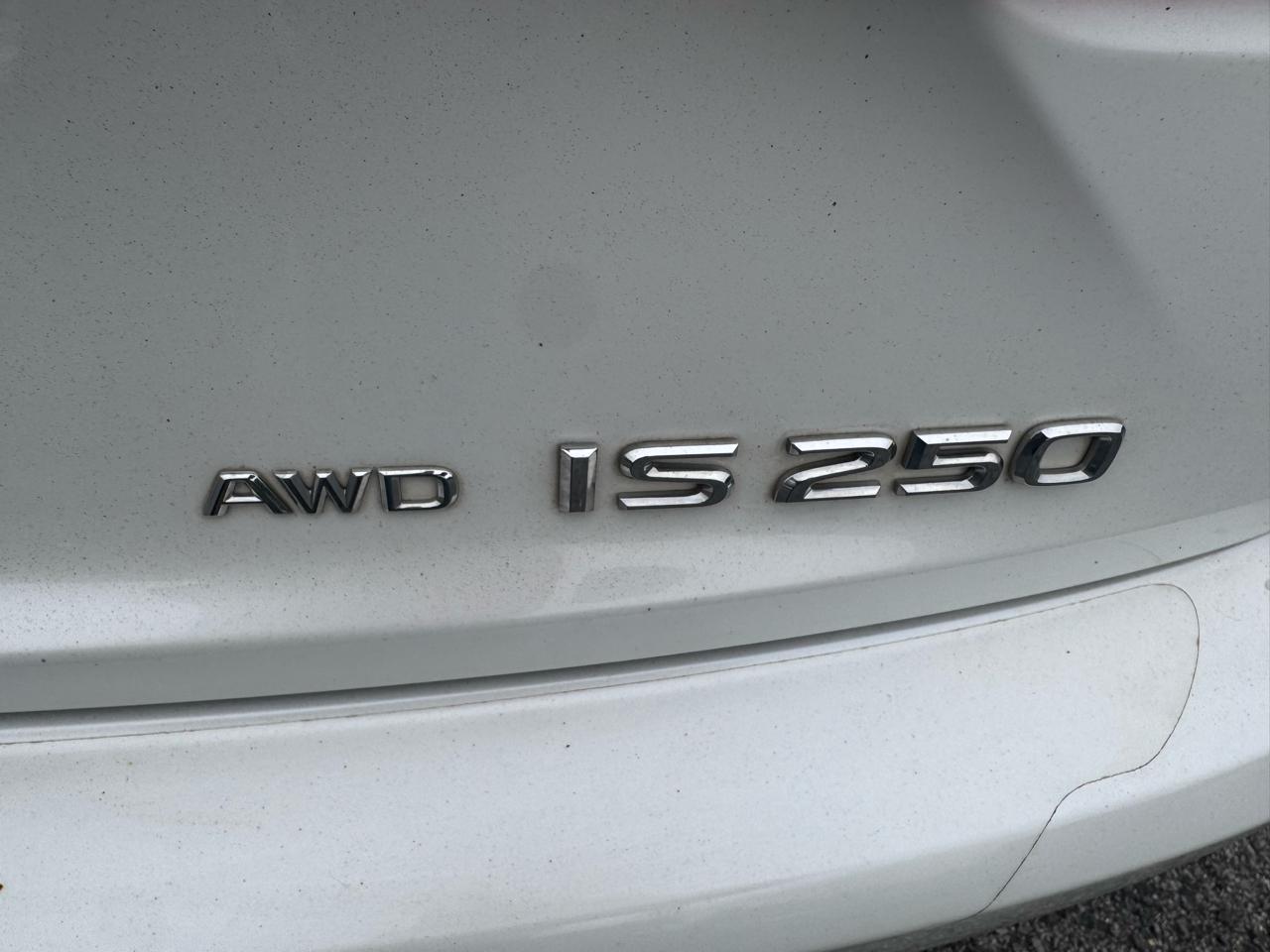 Lexus IS 250 4dr Sport Sdn Auto AWD 2014