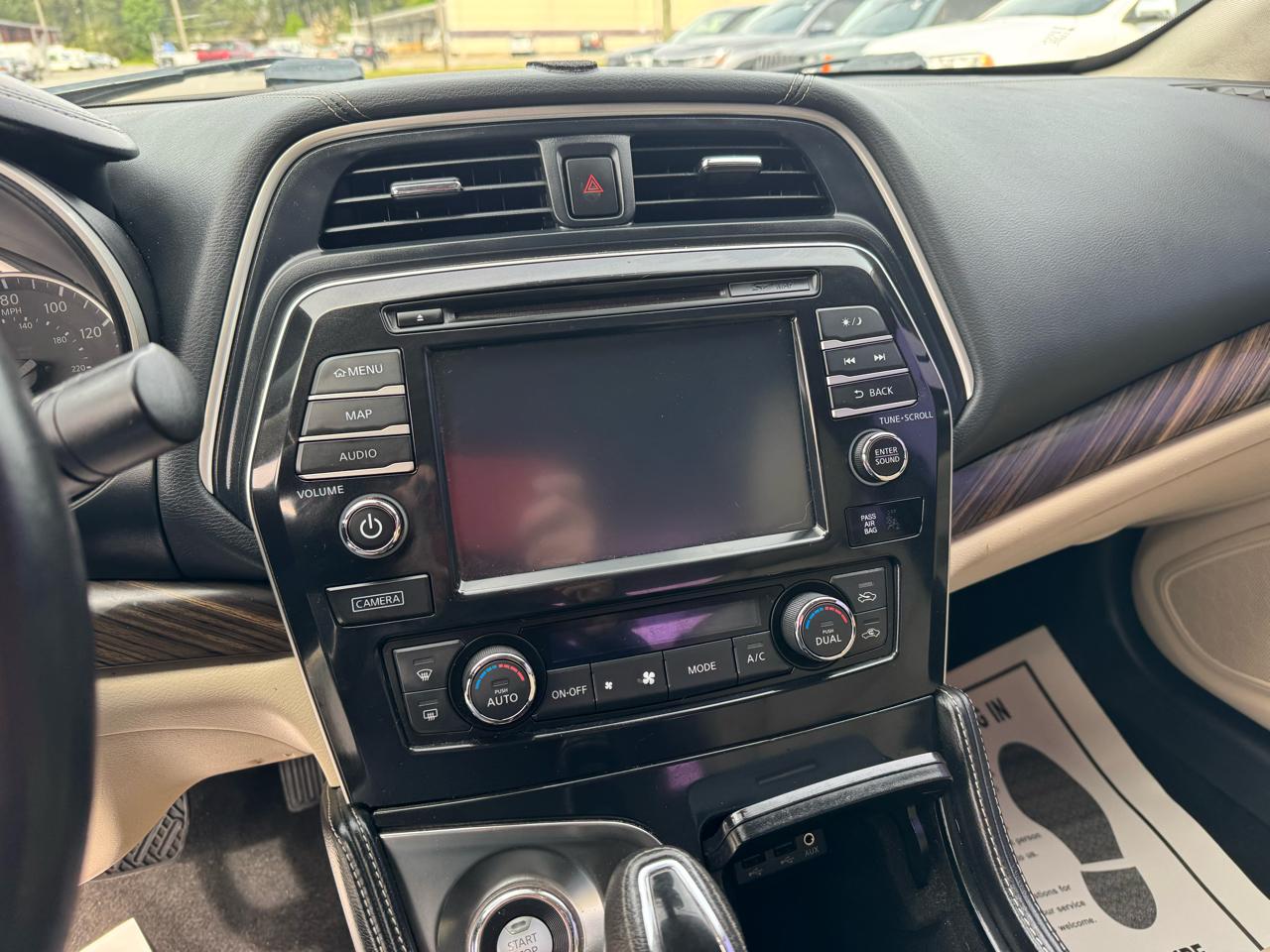 Nissan Maxima 4dr Sdn 3.5 Platinum 2016