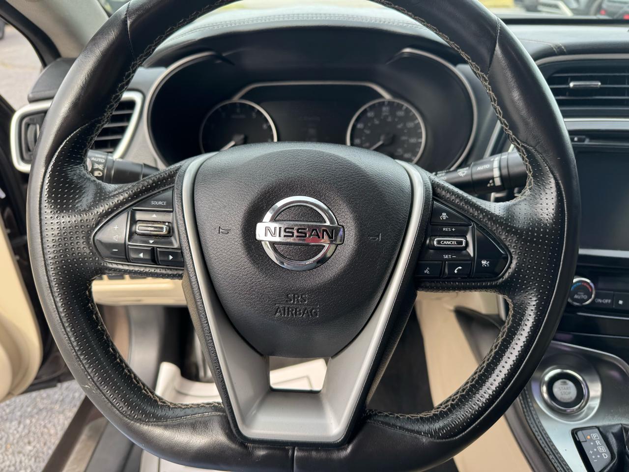 Nissan Maxima 4dr Sdn 3.5 Platinum 2016