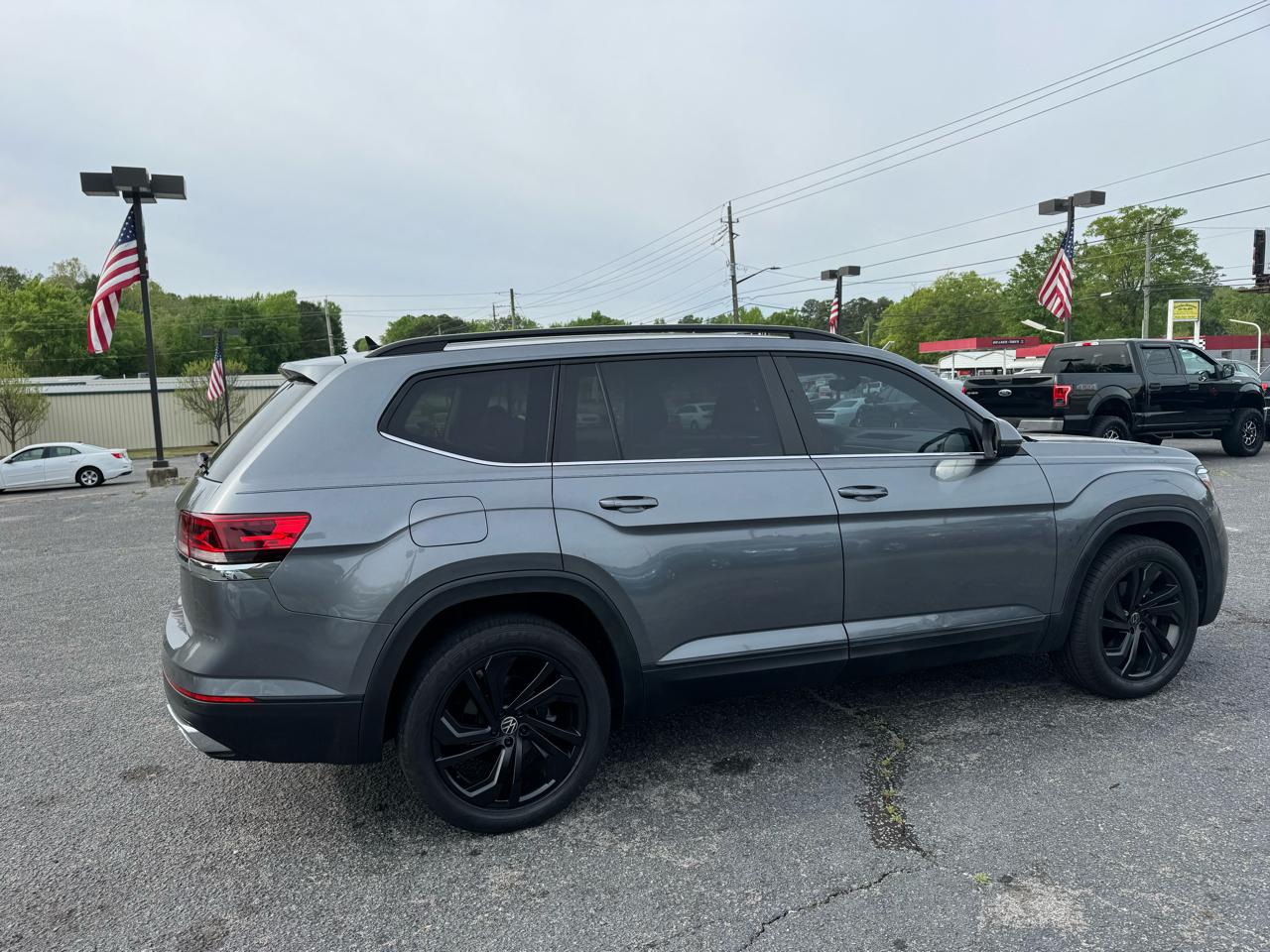 Volkswagen Atlas 2021.5 3.6L V6 SE w/Technology FWD 2021