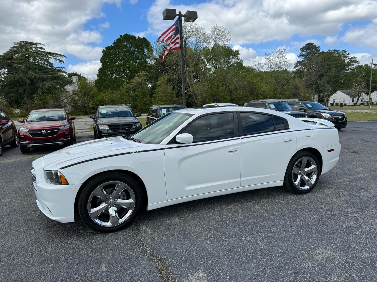 Dodge Charger 4dr Sdn SXT Plus RWD 2014