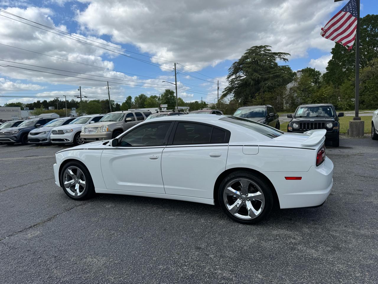 Dodge Charger 4dr Sdn SXT Plus RWD 2014