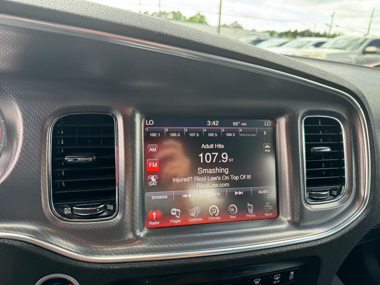 Dodge Charger 4dr Sdn SXT Plus RWD 2014