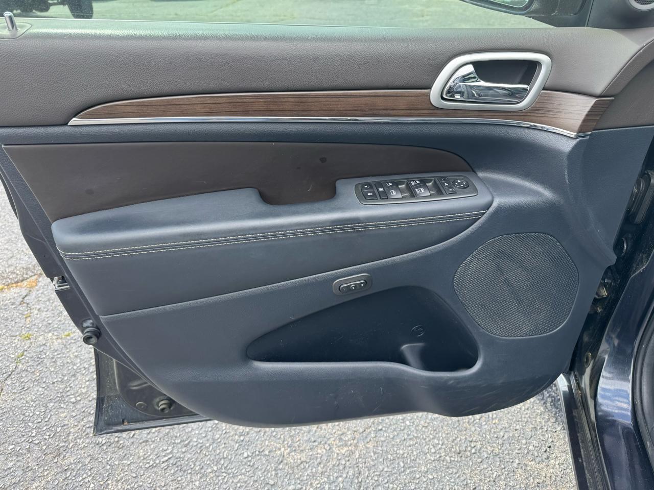 Jeep Grand Cherokee 4WD 4dr Overland 2014