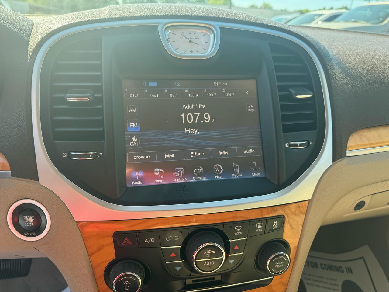 Chrysler 300 4dr Sdn 300C RWD 2014