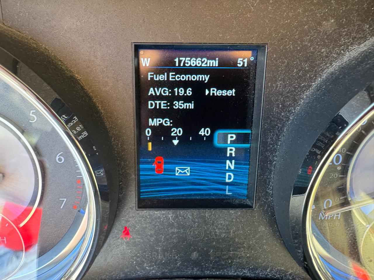 Chrysler 300 4dr Sdn 300C RWD 2014