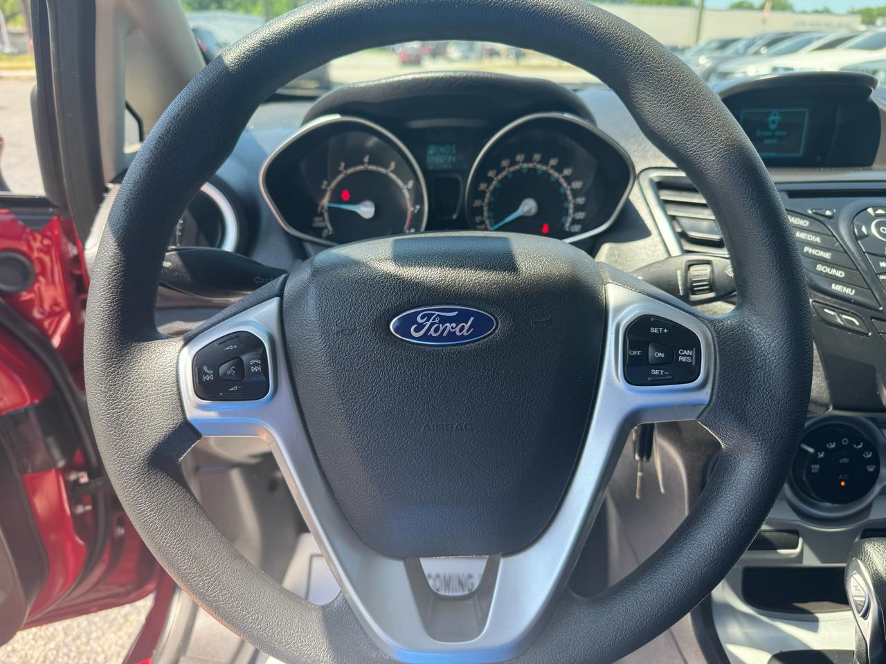 Ford Fiesta SE Sedan 2017