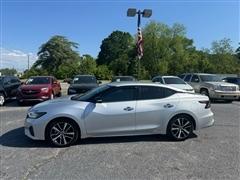 2021 Nissan Maxima 