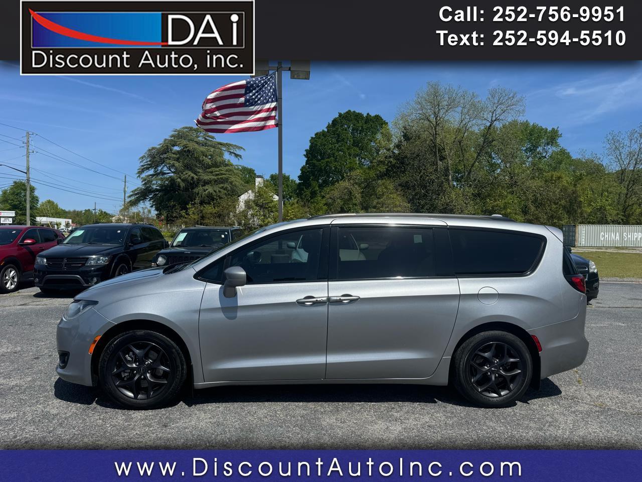 Chrysler Pacifica Touring L FWD 2018