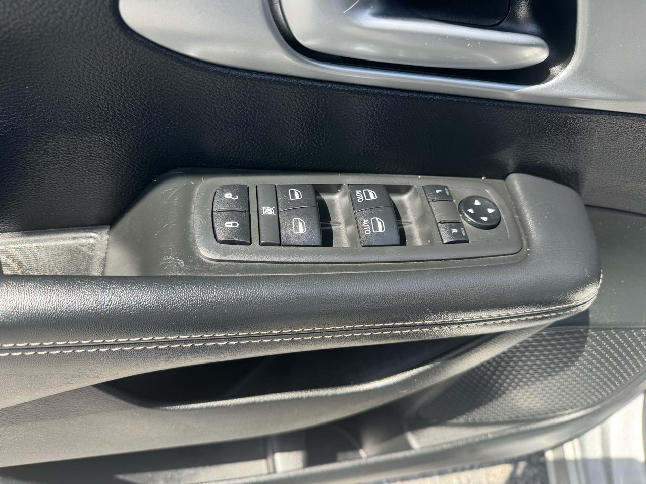 Chrysler Pacifica Touring L FWD 2018