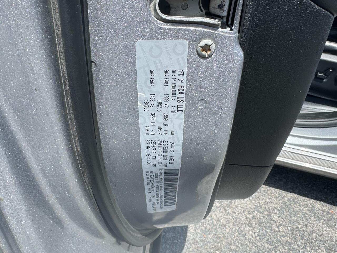 Chrysler Pacifica Touring L FWD 2018