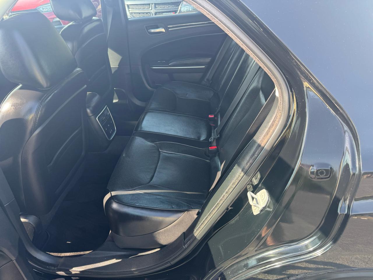 Chrysler 300 300C RWD 2017