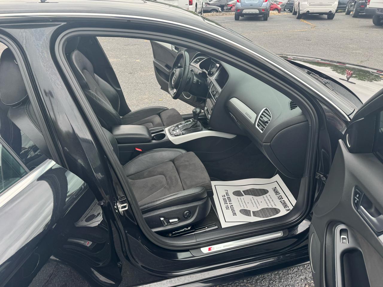 Audi A4 4dr Sdn Auto quattro 2.0T Prestige 2013