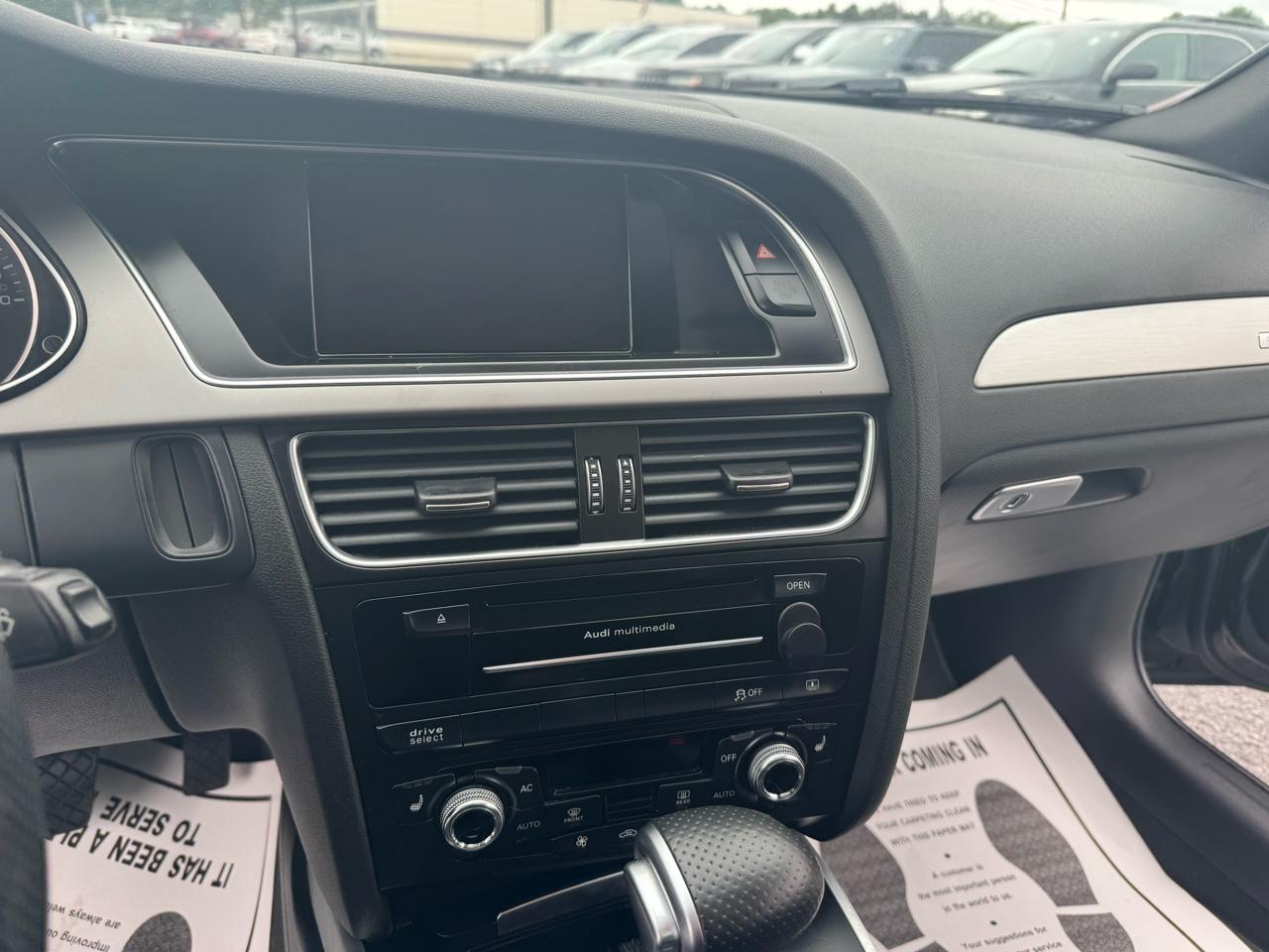 Audi A4 4dr Sdn Auto quattro 2.0T Prestige 2013