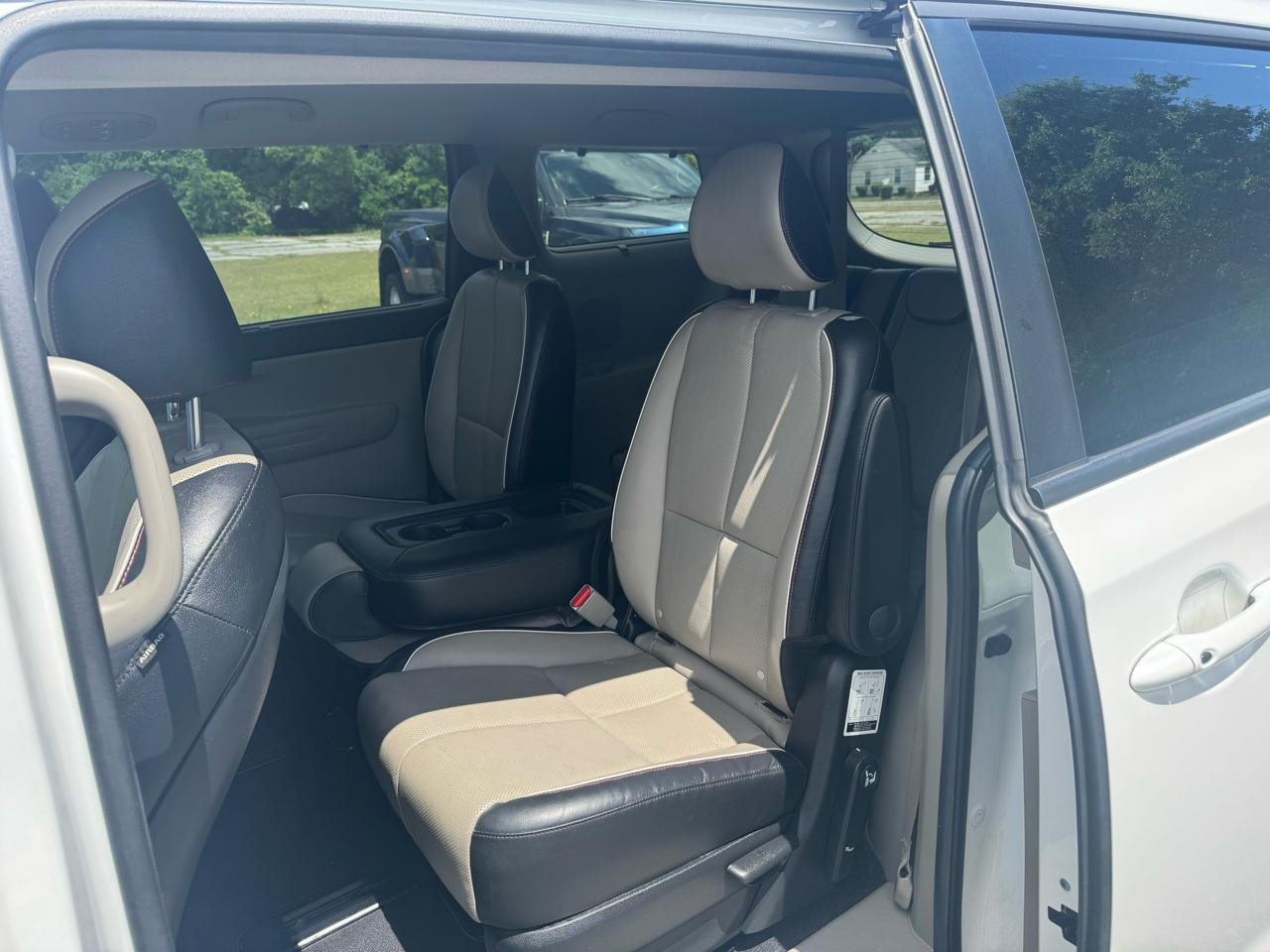 Kia Sedona EX FWD 2020