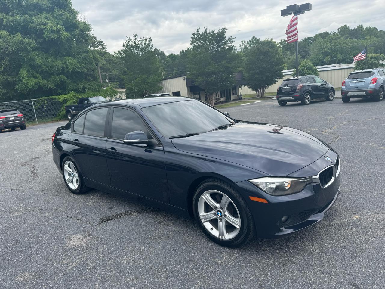 BMW 3 Series 4dr Sdn 328i RWD SULEV 2014
