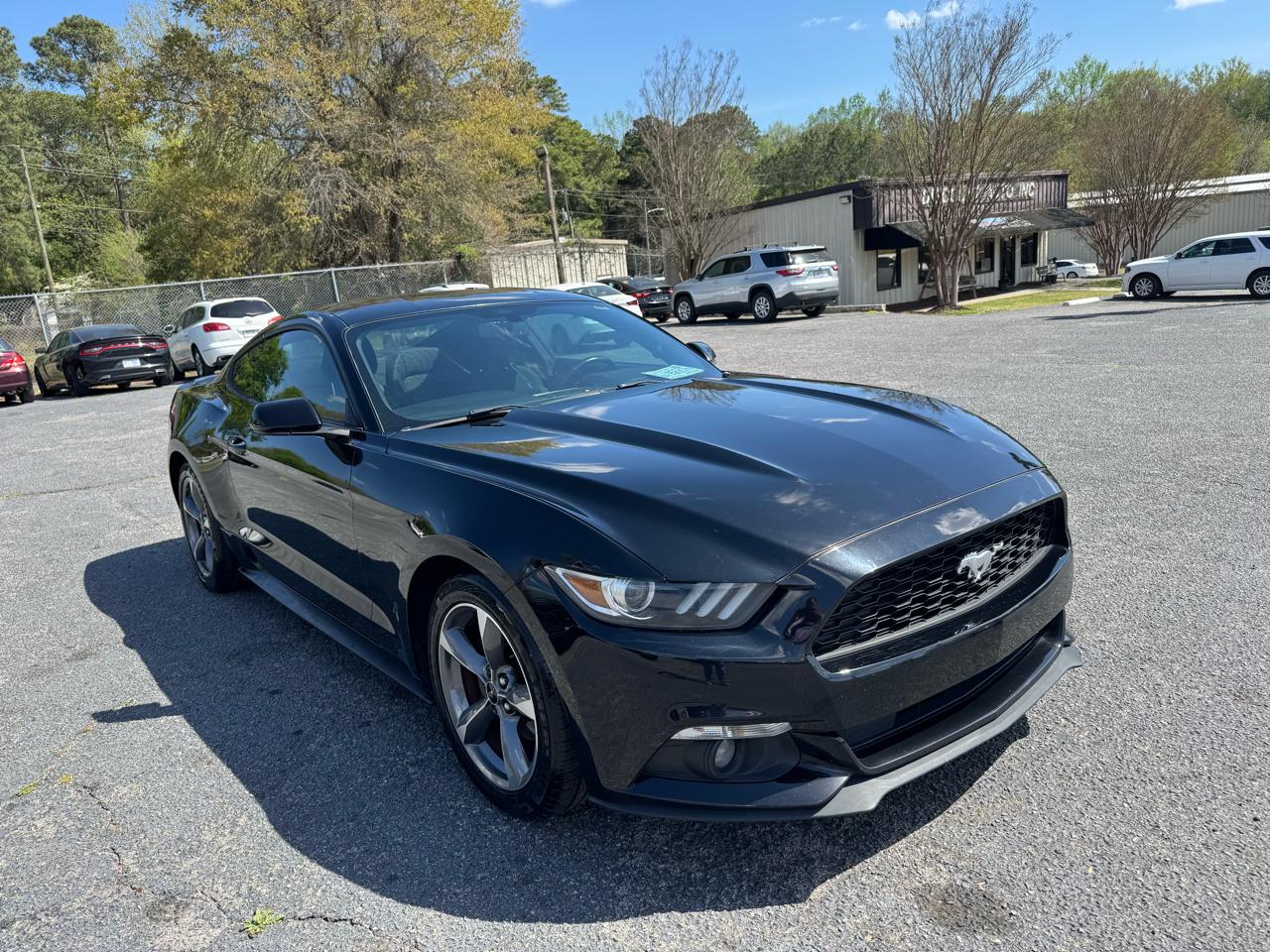 Ford Mustang 2dr Fastback V6 2015