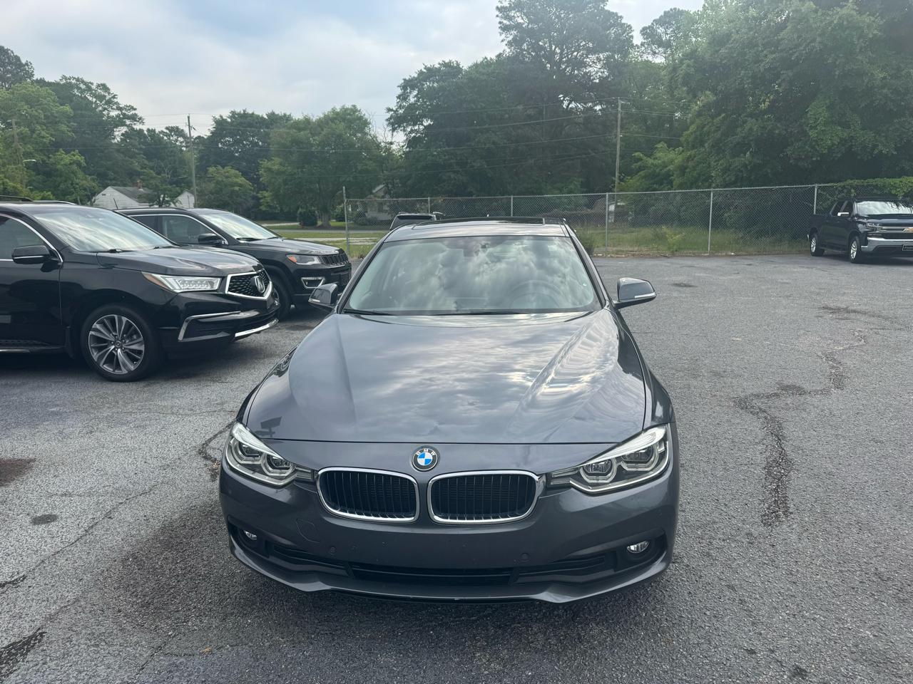 BMW 3 Series 320i xDrive Sedan 2018