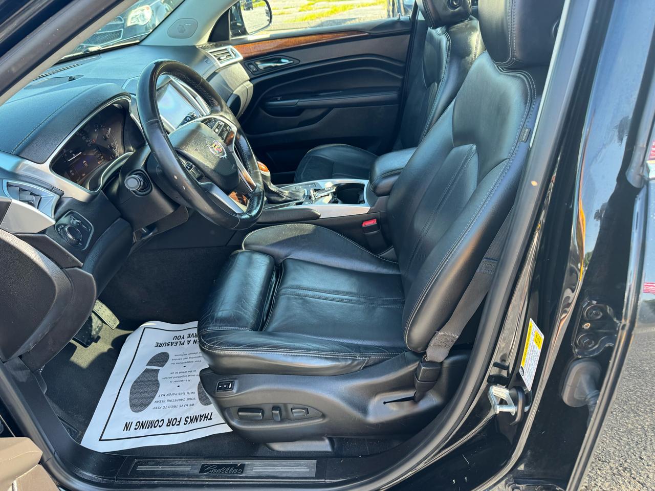 Cadillac SRX FWD 4dr Luxury Collection 2016
