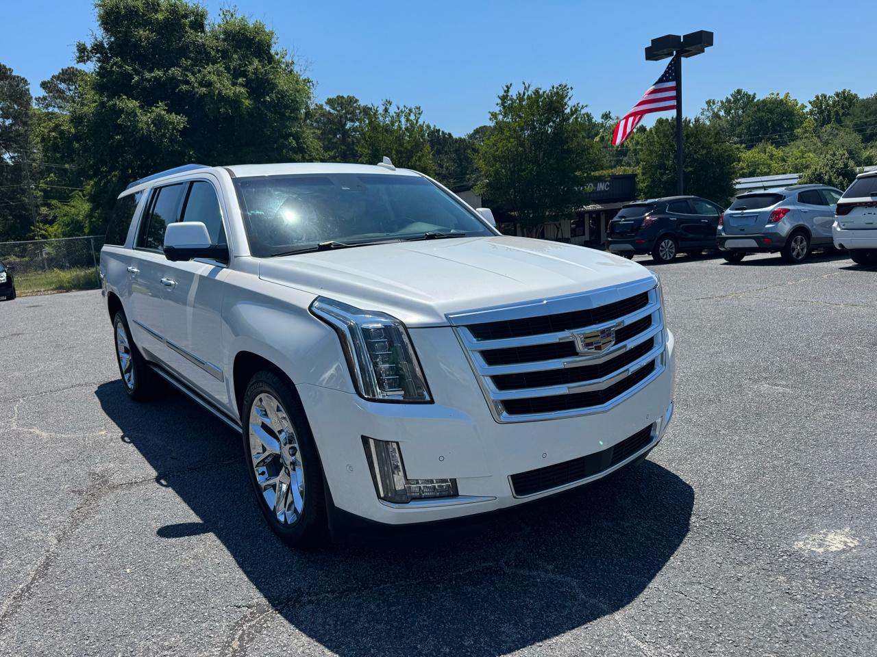 Cadillac Escalade ESV 4WD 4dr Premium Luxury 2017