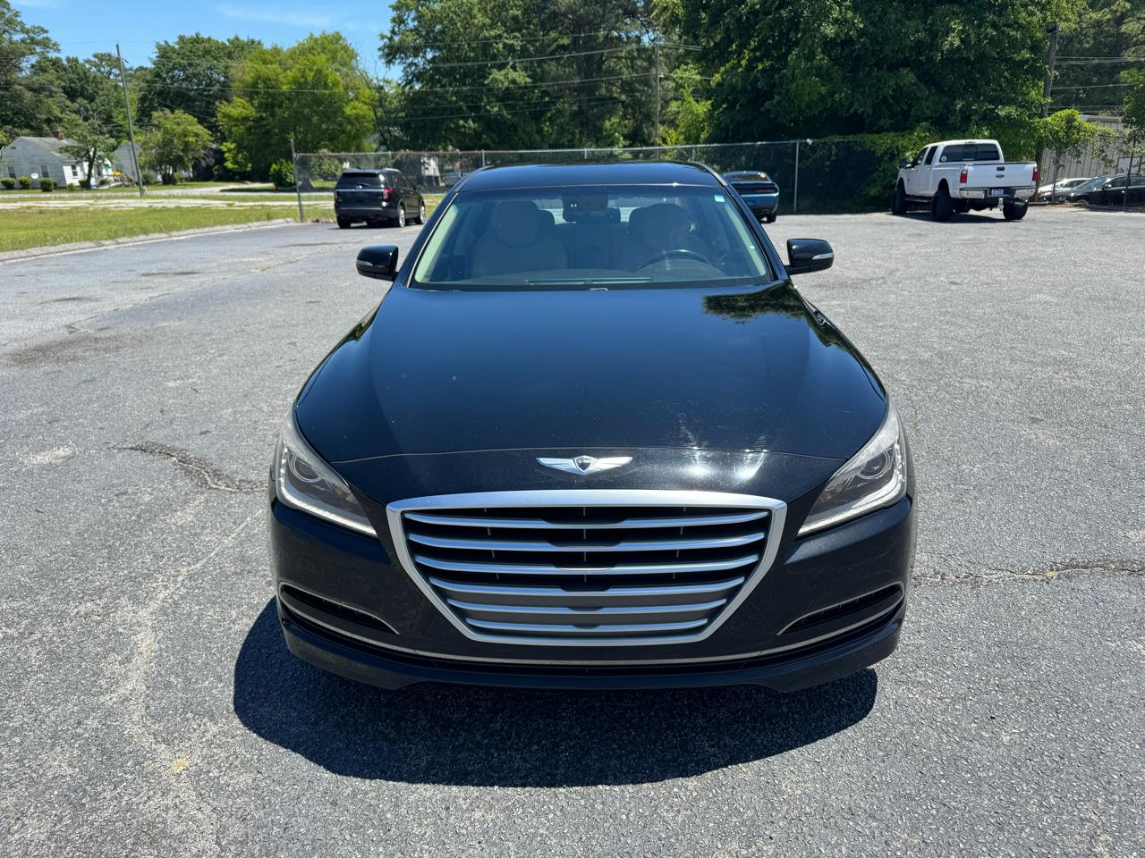 Hyundai Genesis 4dr Sdn V6 3.8L RWD 2016