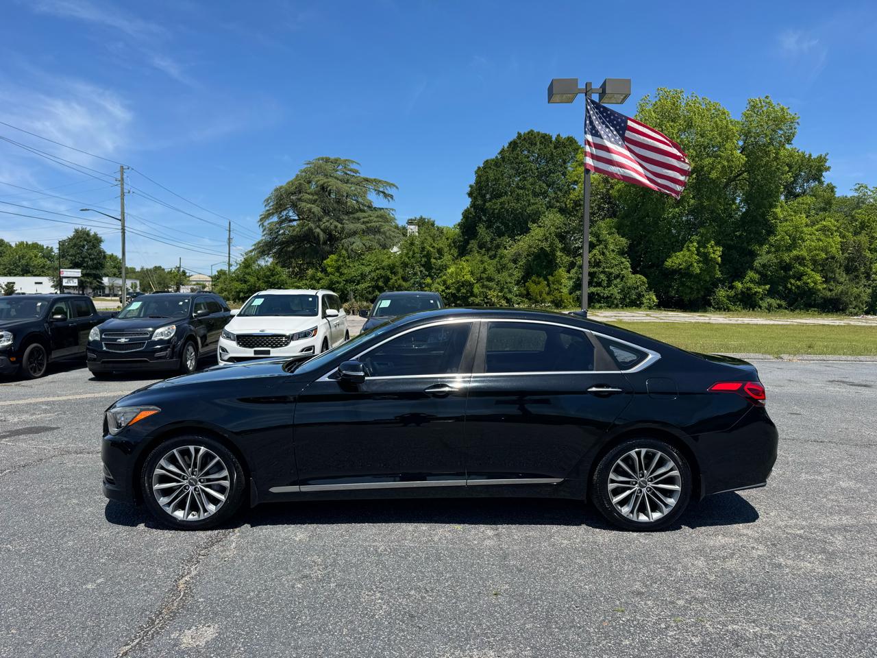 Hyundai Genesis 4dr Sdn V6 3.8L RWD 2016