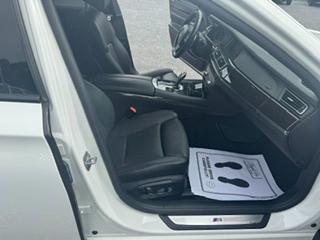 BMW 7 Series 4dr Sdn 740i RWD 2014