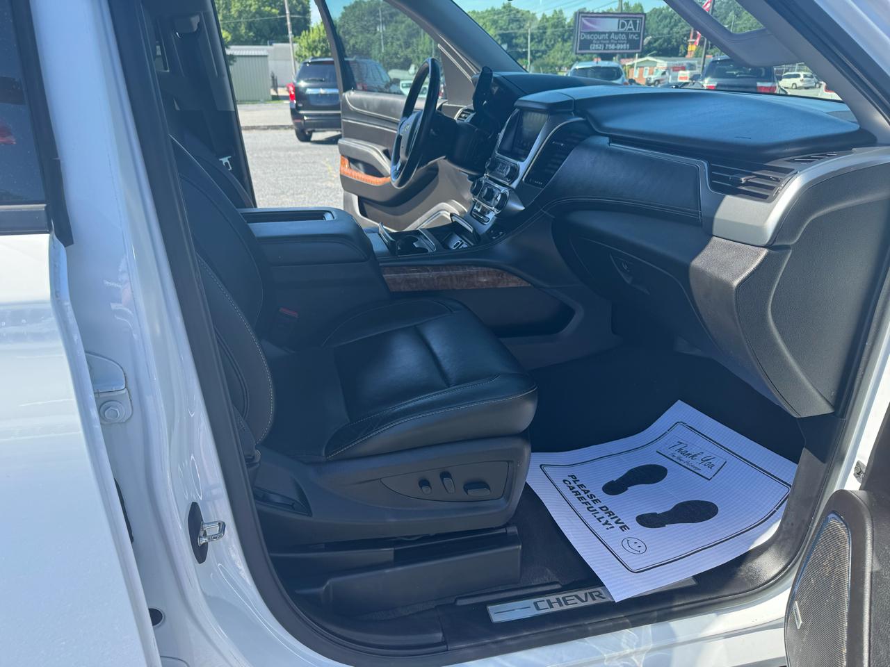 Chevrolet Suburban 4WD 4dr 1500 Premier 2019