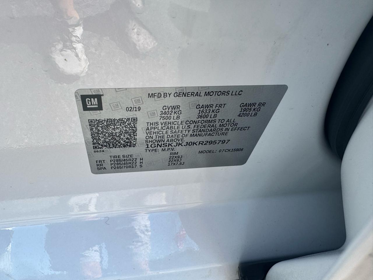 Chevrolet Suburban 4WD 4dr 1500 Premier 2019