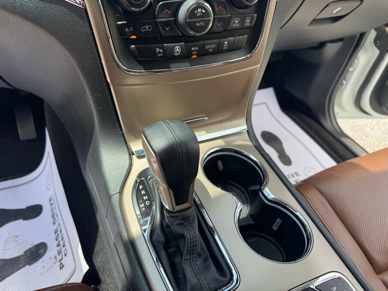 Jeep Grand Cherokee 4WD 4dr Summit 2016