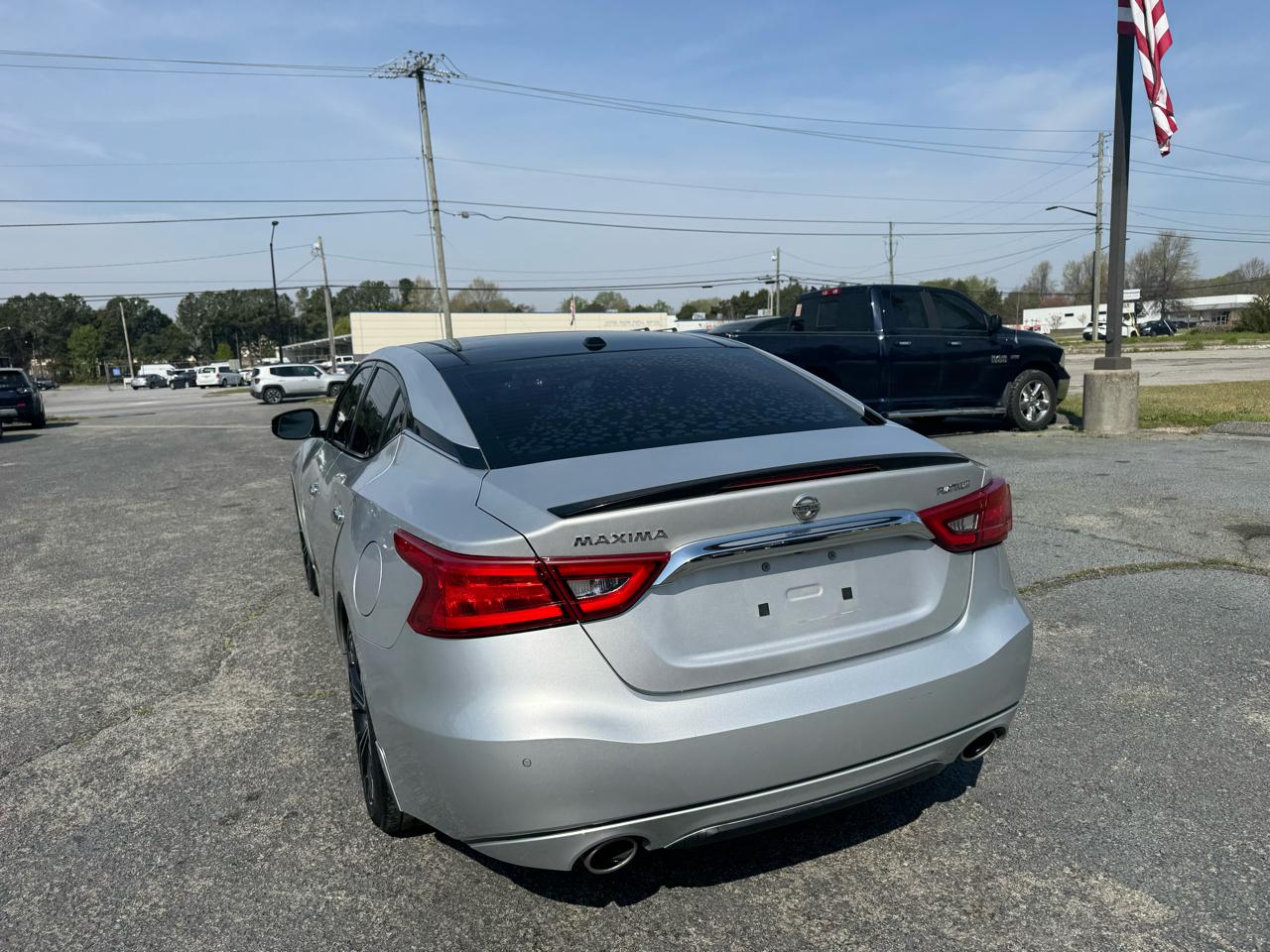 Nissan Maxima 4dr Sdn 3.5 Platinum 2016