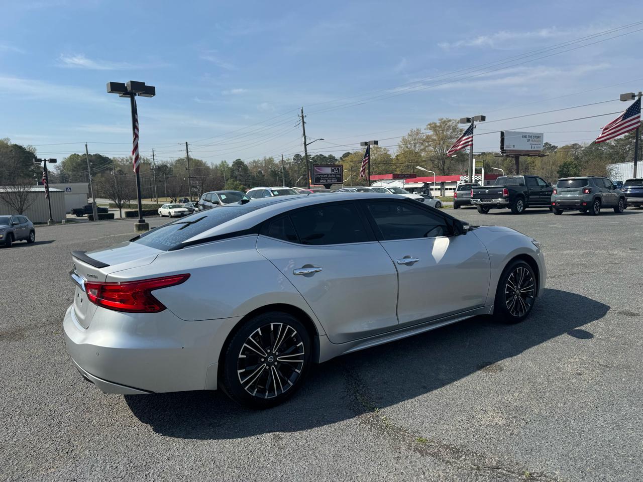 Nissan Maxima 4dr Sdn 3.5 Platinum 2016