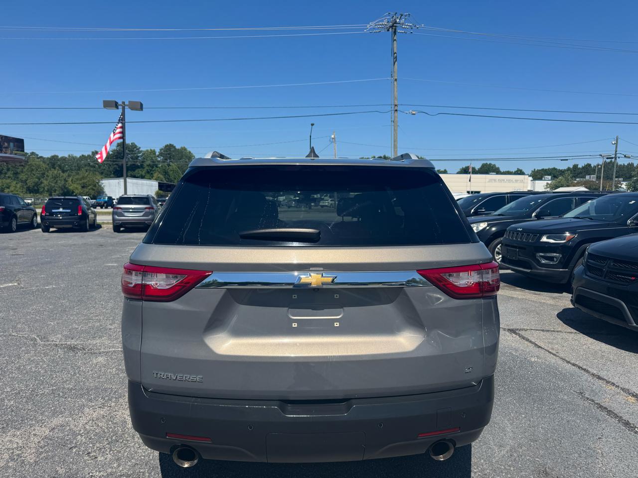 Chevrolet Traverse FWD 4dr LT Cloth w/1LT 2018
