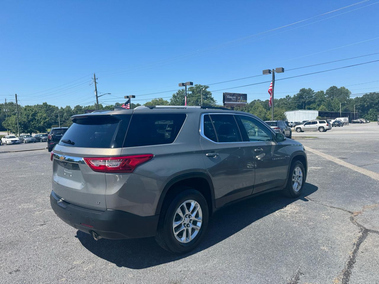 Chevrolet Traverse FWD 4dr LT Cloth w/1LT 2018