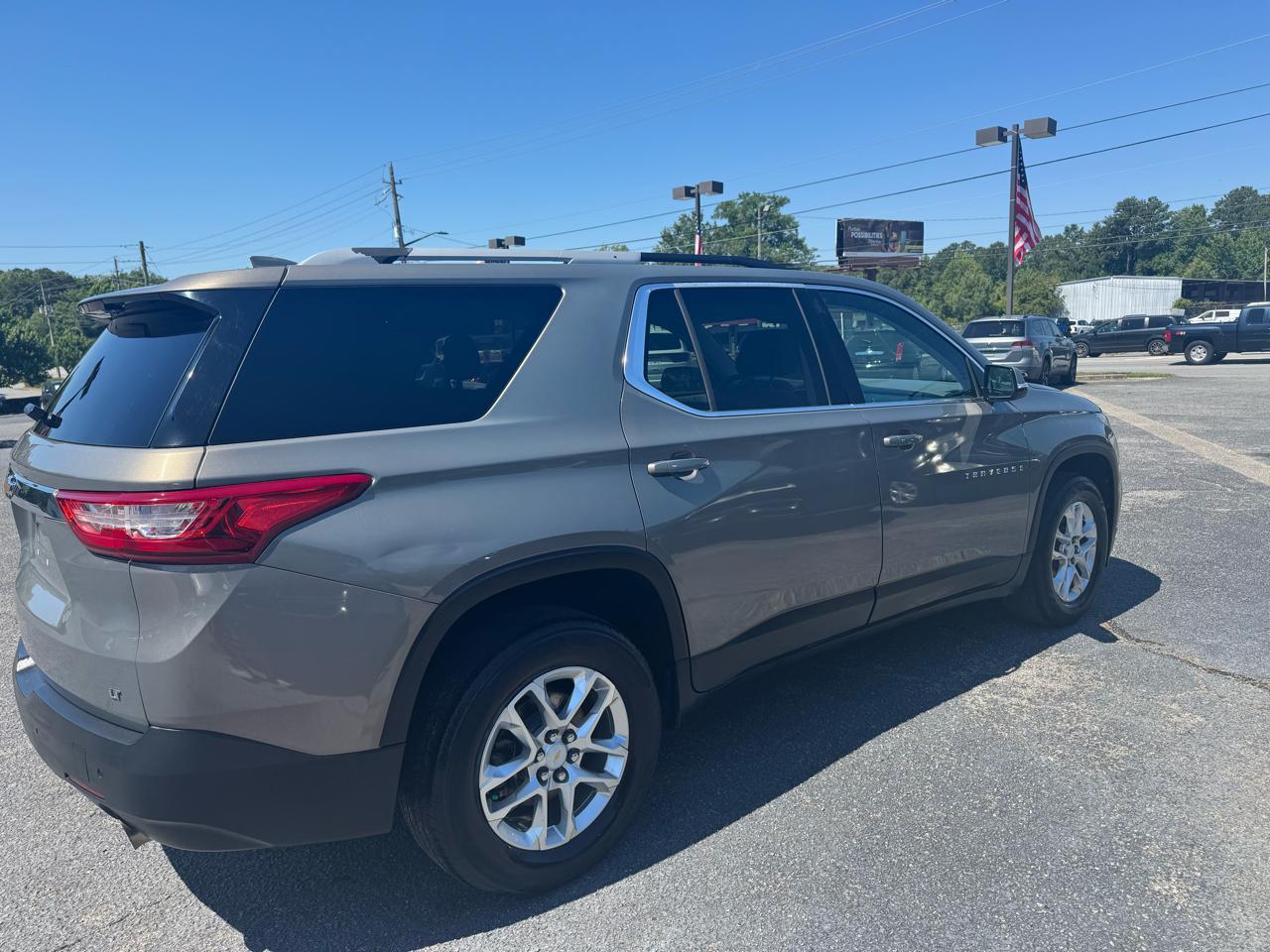 Chevrolet Traverse FWD 4dr LT Cloth w/1LT 2018