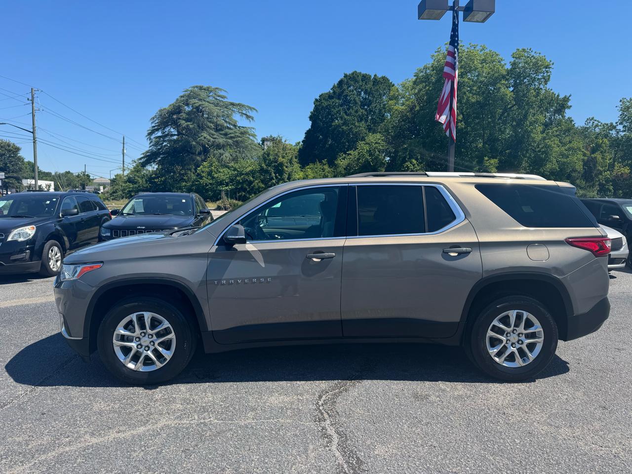 Chevrolet Traverse FWD 4dr LT Cloth w/1LT 2018