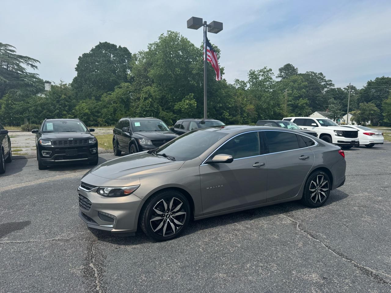 Chevrolet Malibu 4dr Sdn LT w/1LT 2017