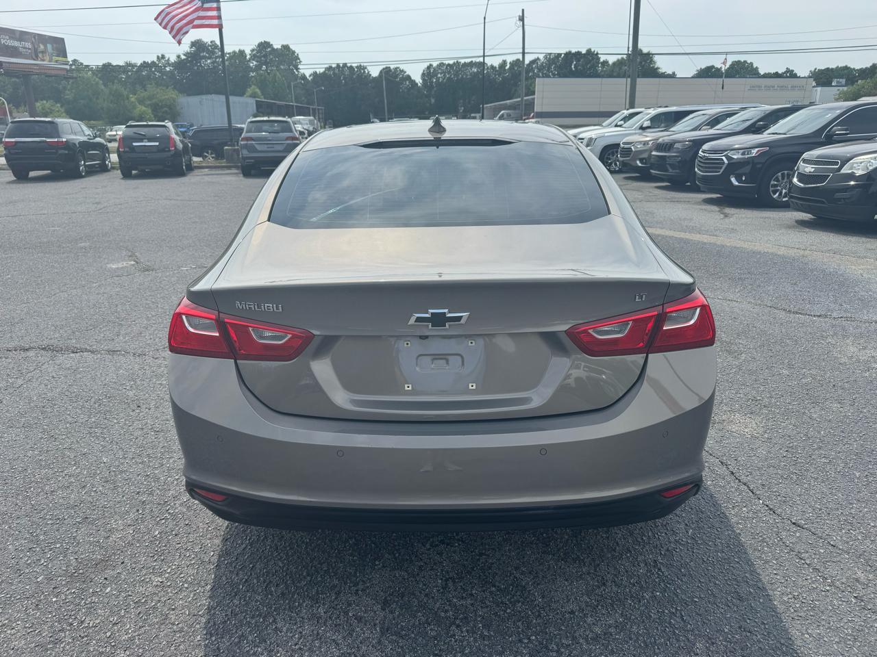 Chevrolet Malibu 4dr Sdn LT w/1LT 2017