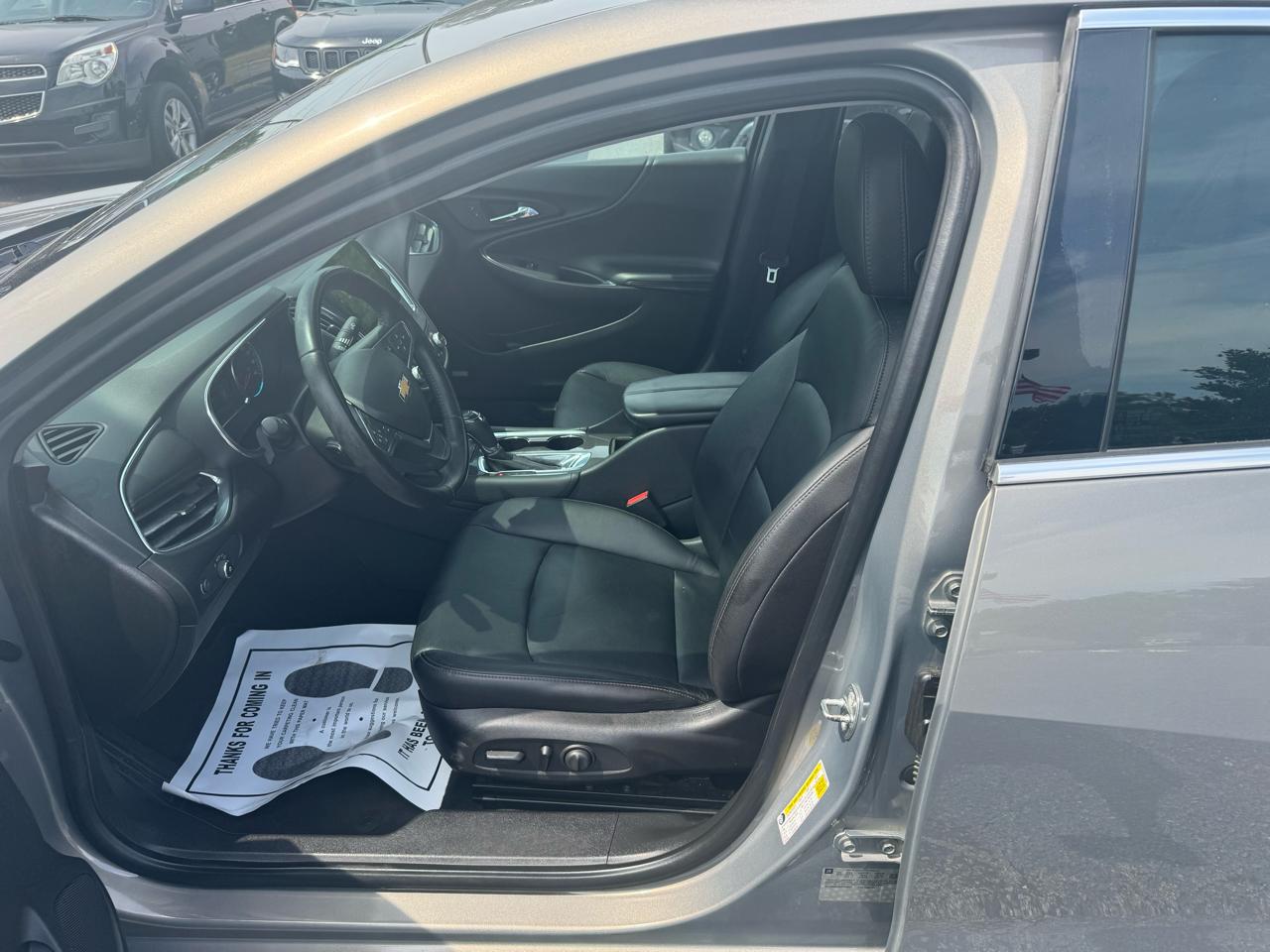 Chevrolet Malibu 4dr Sdn LT w/1LT 2017