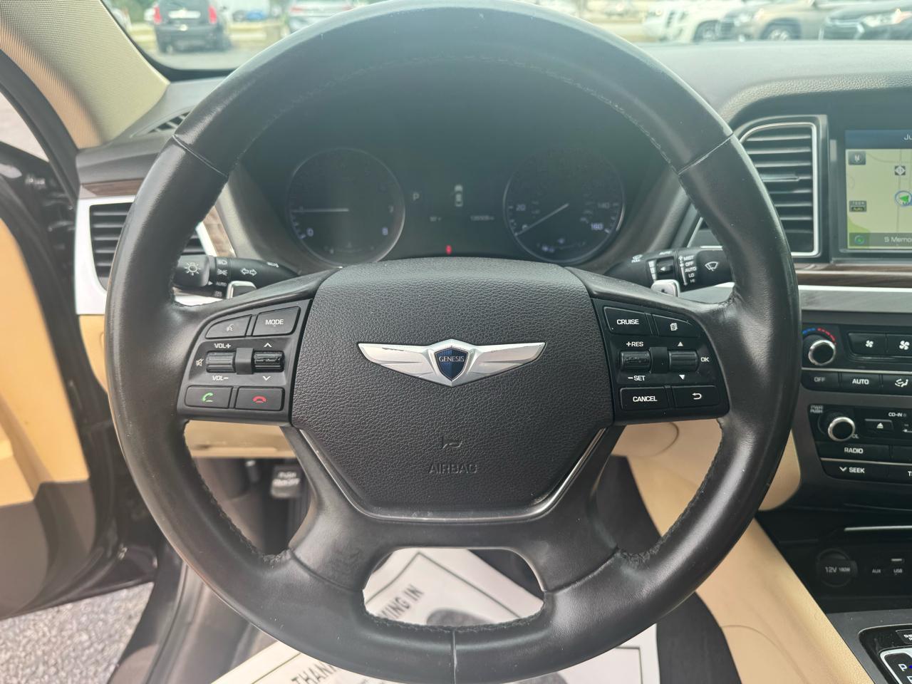 Hyundai Genesis 4dr Sdn V6 3.8L RWD 2016