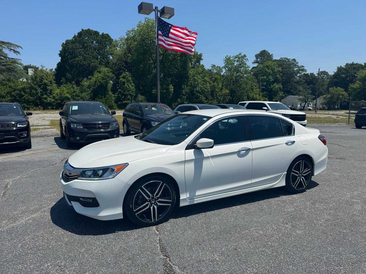 Honda Accord Sedan Sport CVT w/Honda Sensing 2017