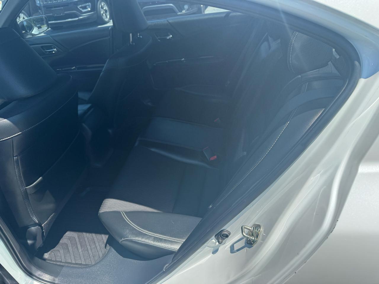 Honda Accord Sedan Sport CVT w/Honda Sensing 2017