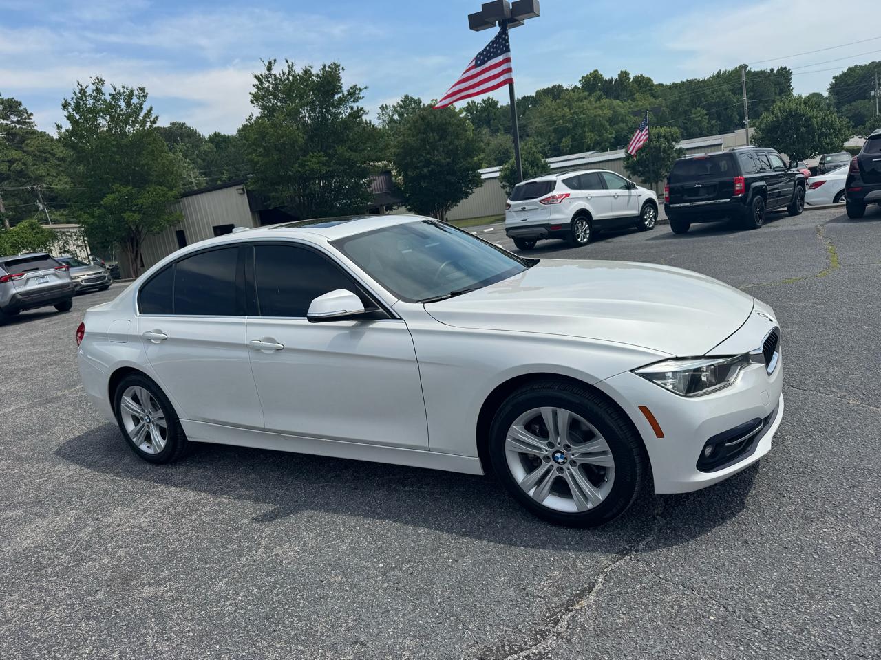 BMW 3 Series 330i Sedan 2018