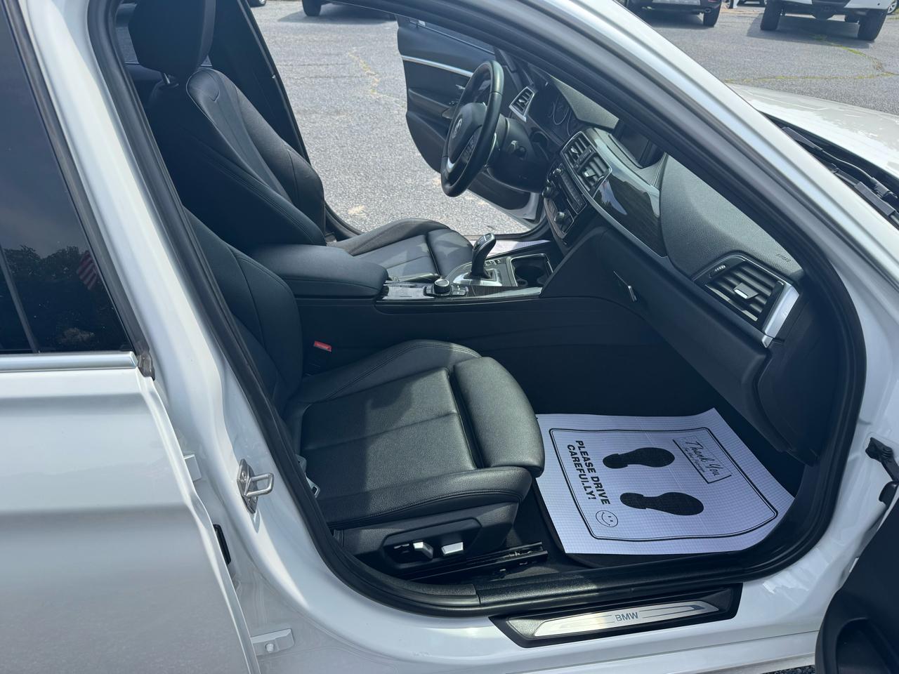 BMW 3 Series 330i Sedan 2018