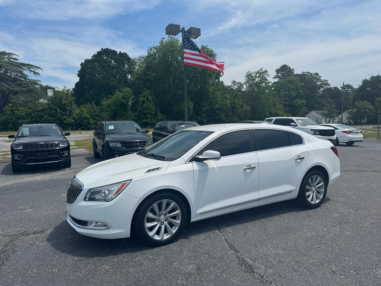 Buick LaCrosse 4dr Sdn Leather FWD 2016