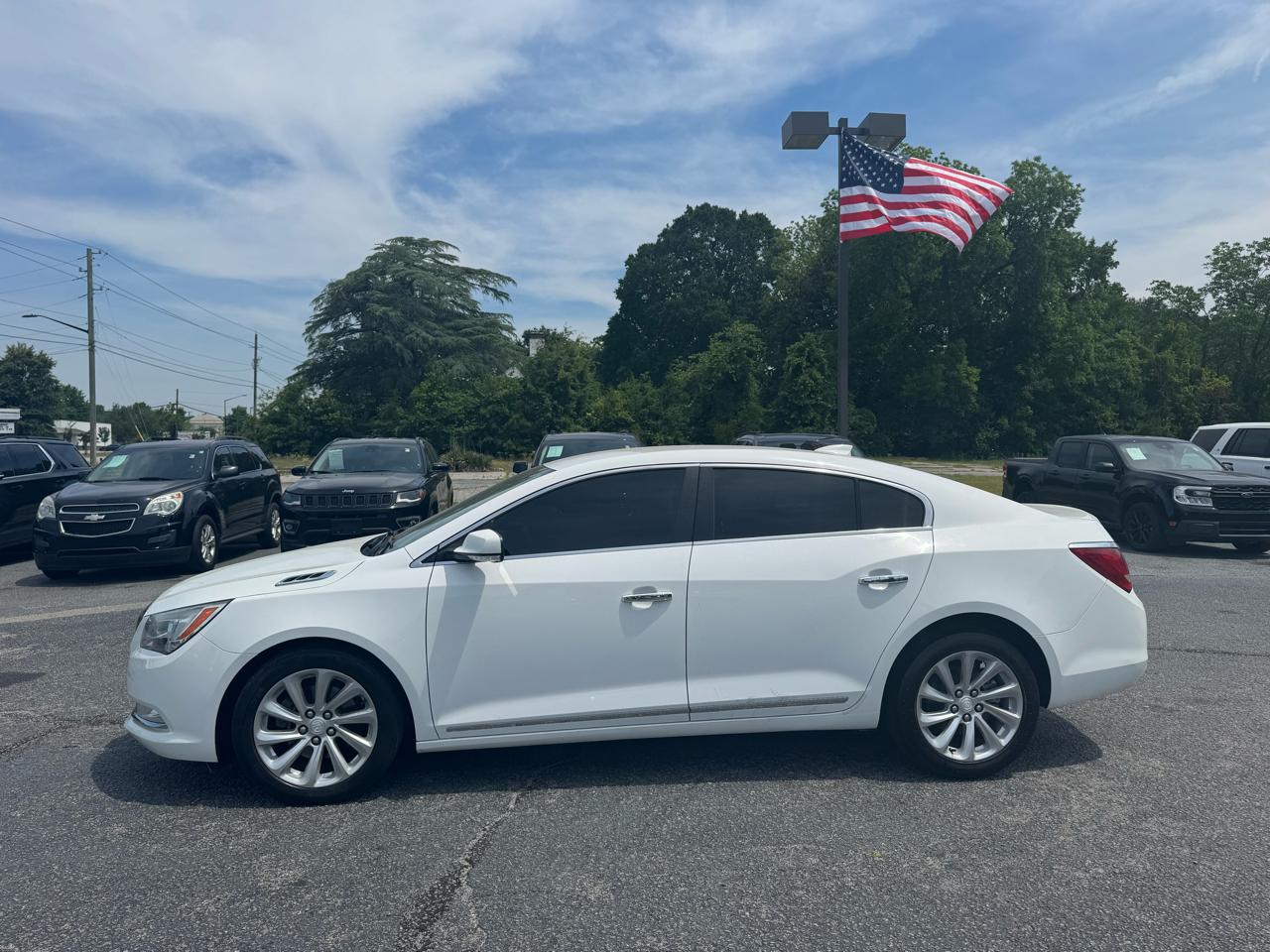 Buick LaCrosse 4dr Sdn Leather FWD 2016